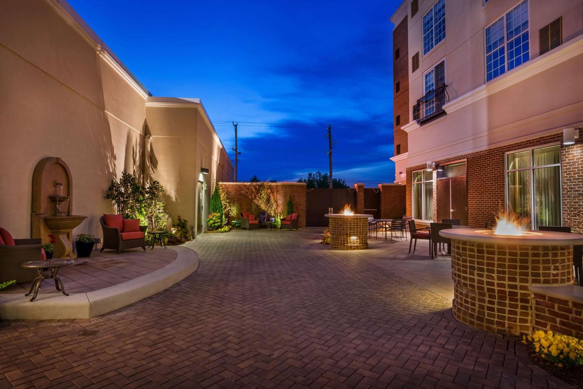 Hyatt Place Fredericksburg At Mary Washington מראה חיצוני תמונה