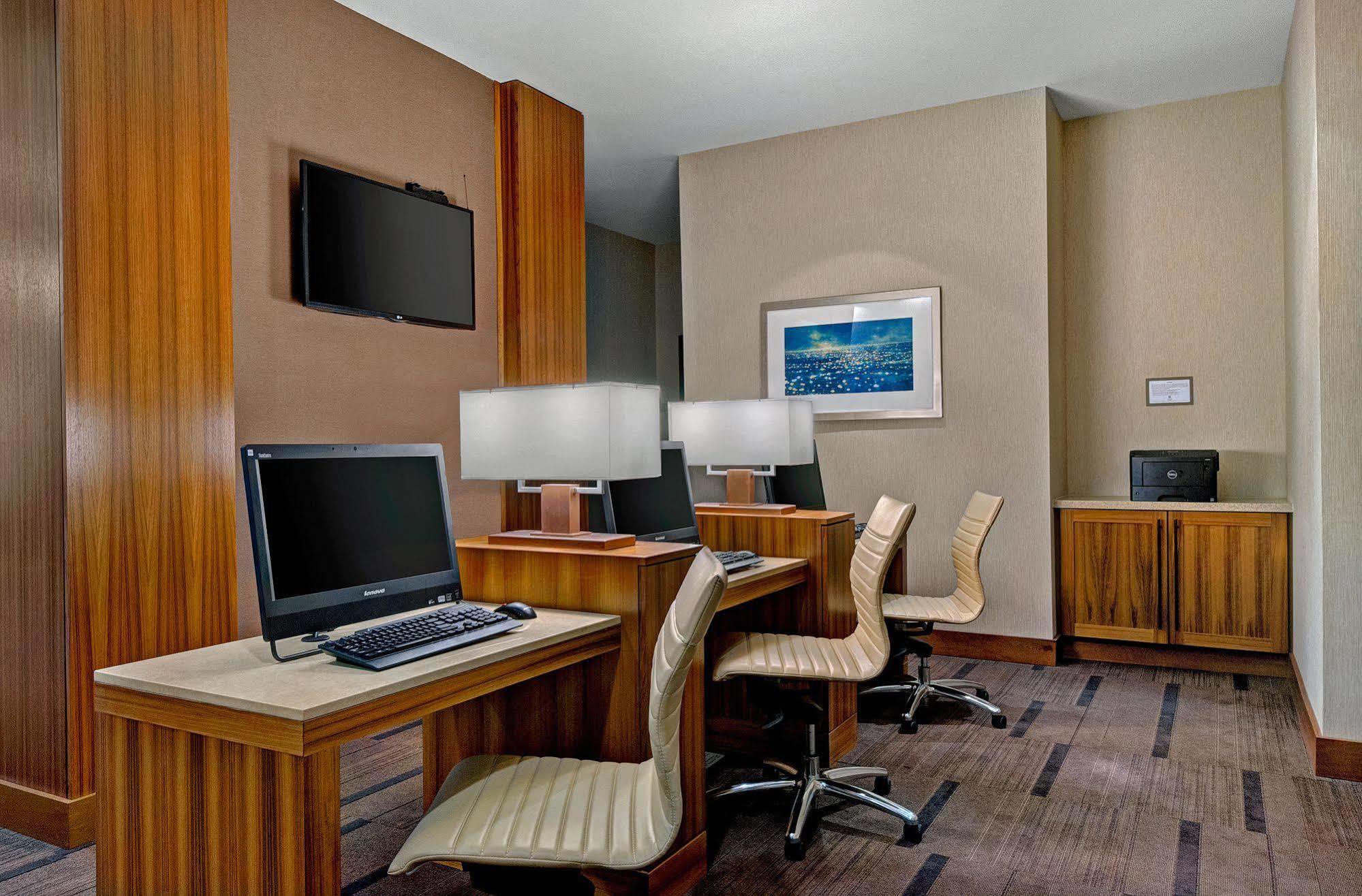 Hyatt Place Fredericksburg At Mary Washington מראה חיצוני תמונה